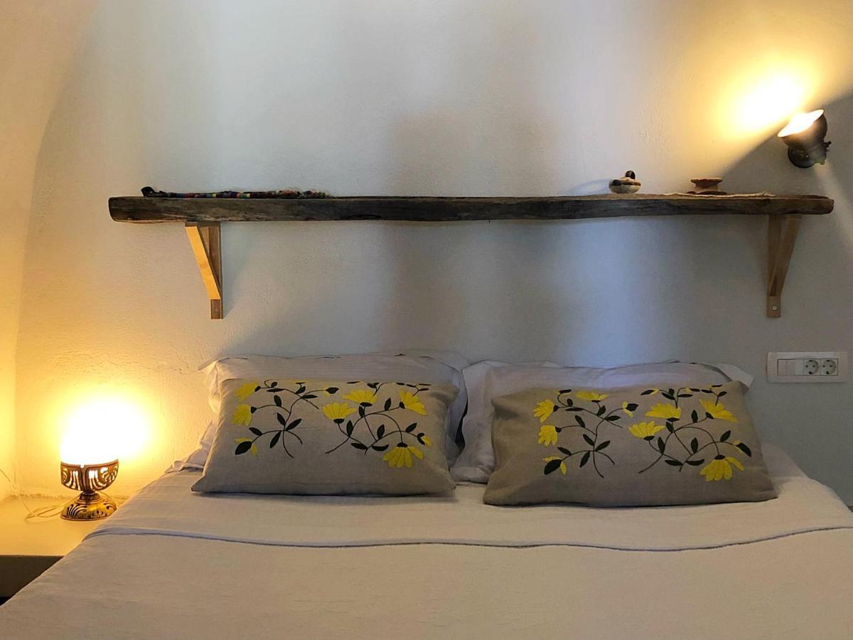 Mantilida Villa Emporio  ภายนอก รูปภาพ