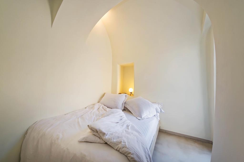 Mantilida Villa Emporio  ภายนอก รูปภาพ